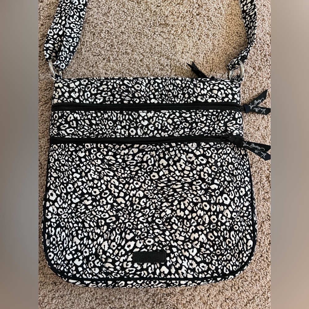 Vera Bardley Triple Zip Crossbody